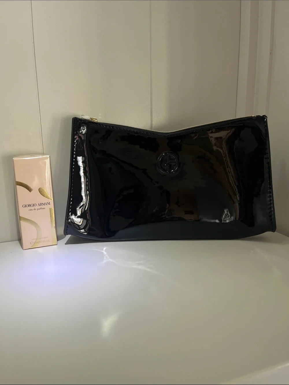 PERFUME & Giorgio Armani Patent Clutch + Sì Eau de Parfum Gift Set NEW